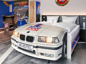 BMW-3-Series-E36-Bed.jpg