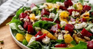 Burokėlių salotos su ožkos sūriu