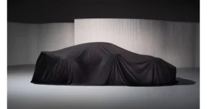 „Porsche“ erzina naują „Hybrid 911 Turbo“ prieš Miuncheno automobilių parodą